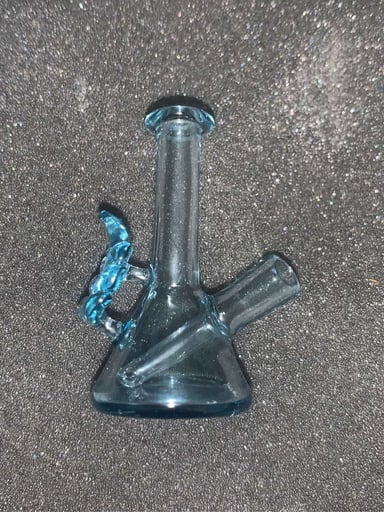 Preview pic of Tacodabs 5mm Blue Leaf Piece/Pendant