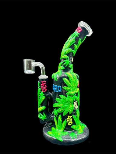 Preview pic of Glow in the dark 420 leaf dab rig 