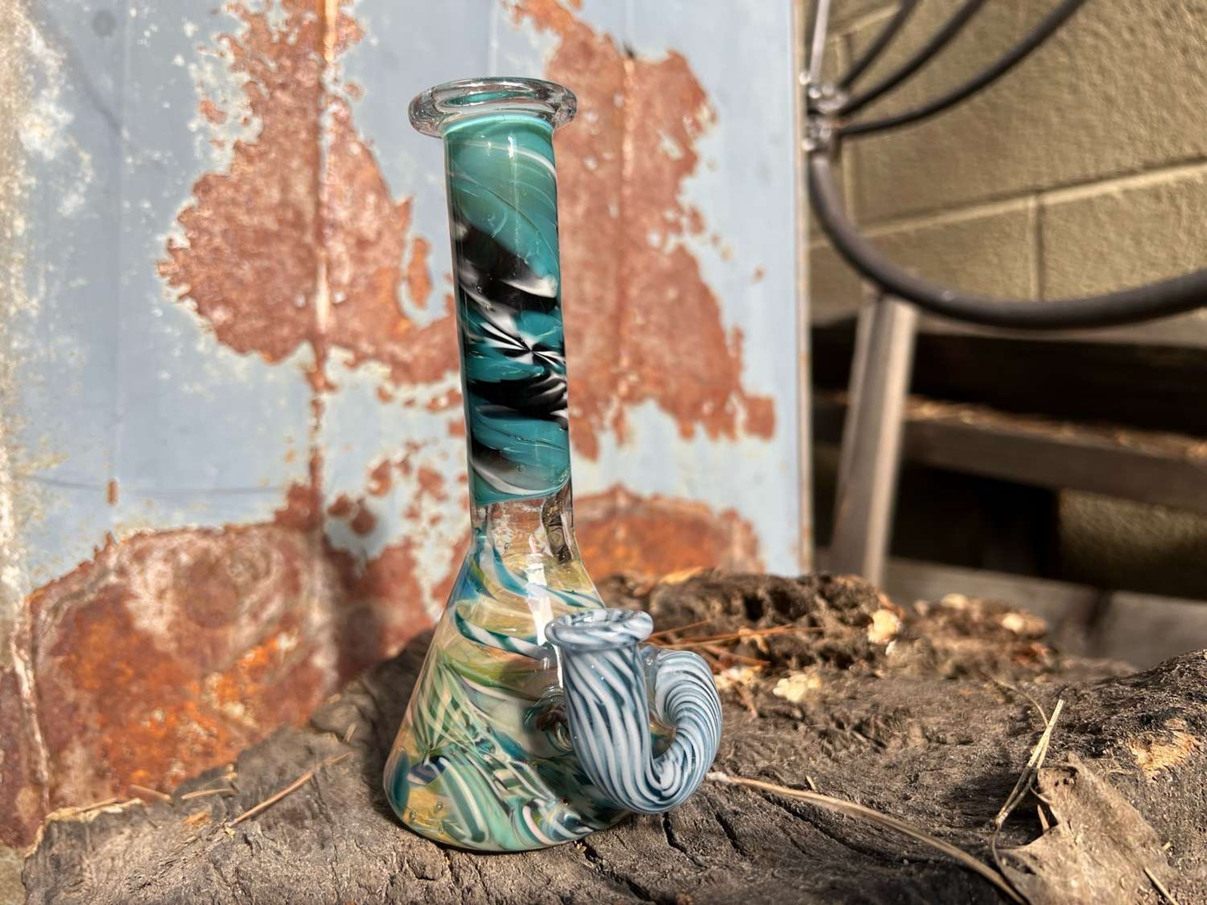 Beaker image 0