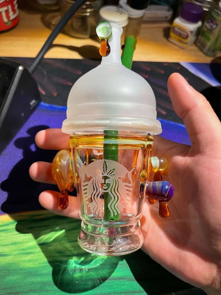 bedazzled starbucks cup diy Crystal Starbucks Cup  Bling'd Up