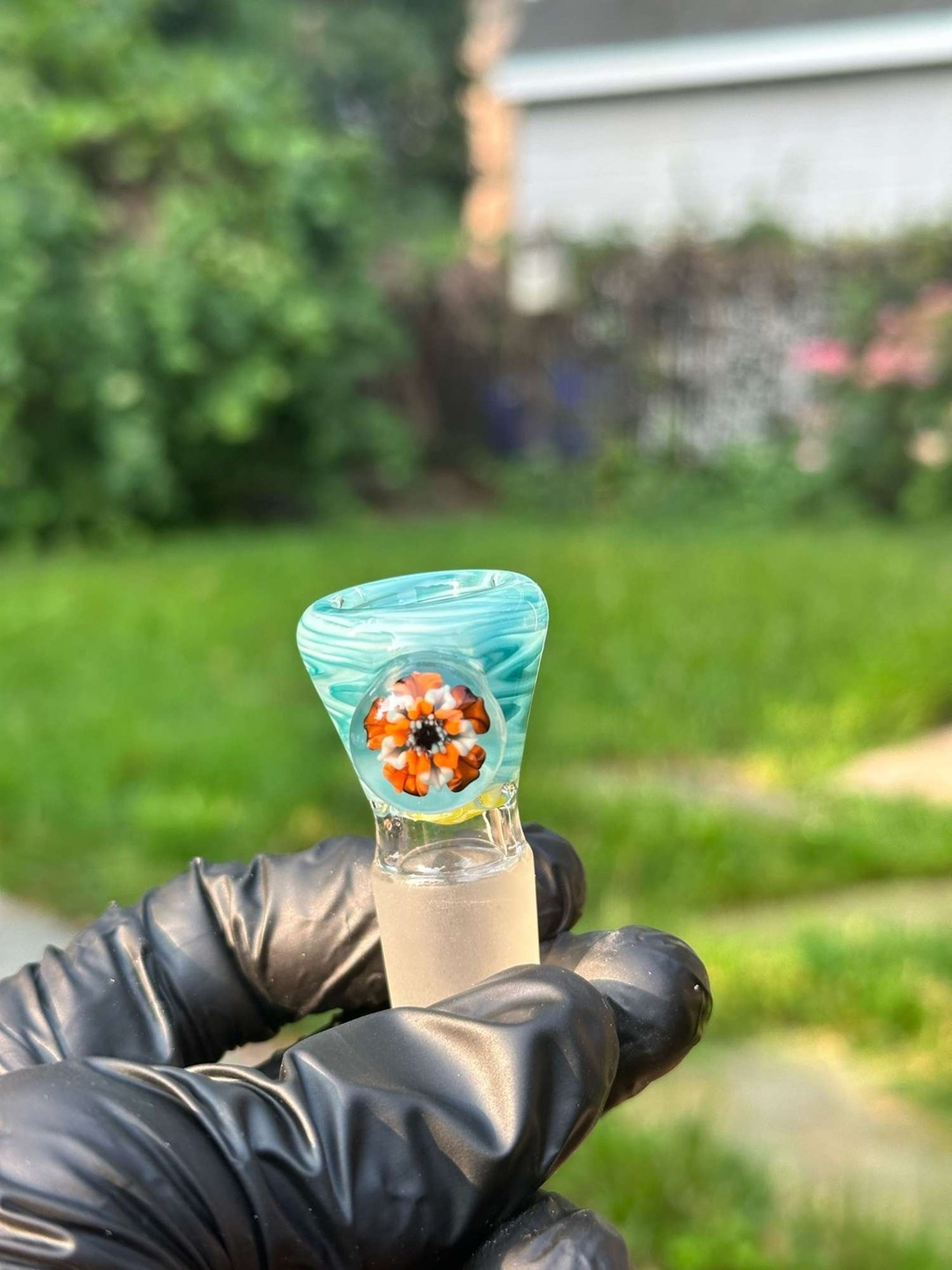 Hyperfocusglass Flower Implosion 18mm Slide #7 image 0