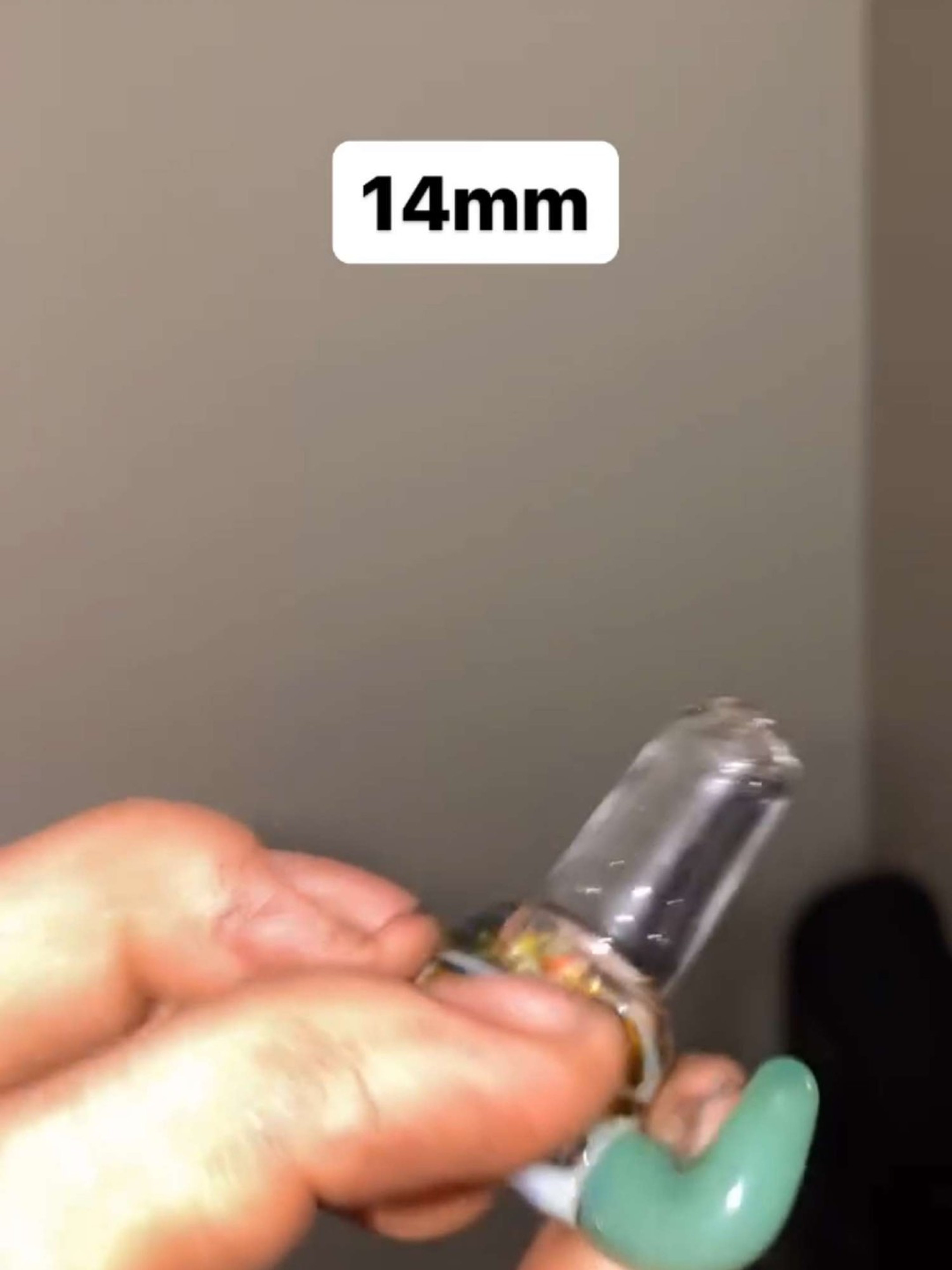 Preview pic of Worked bowl clear joint