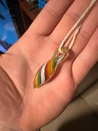 Preview pic of Glass Pendant
