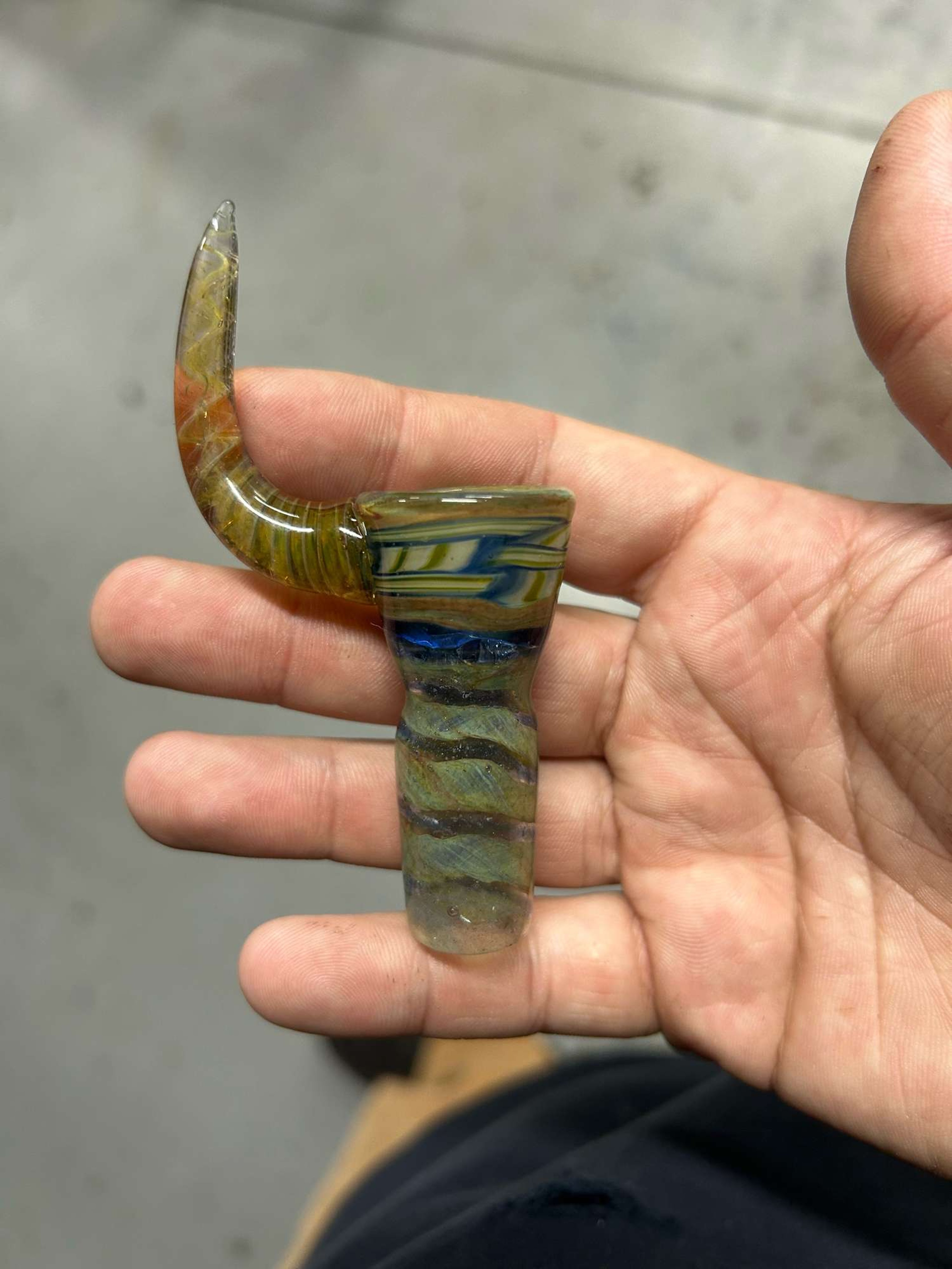 Preview pic of Basketweave chip stack bowl