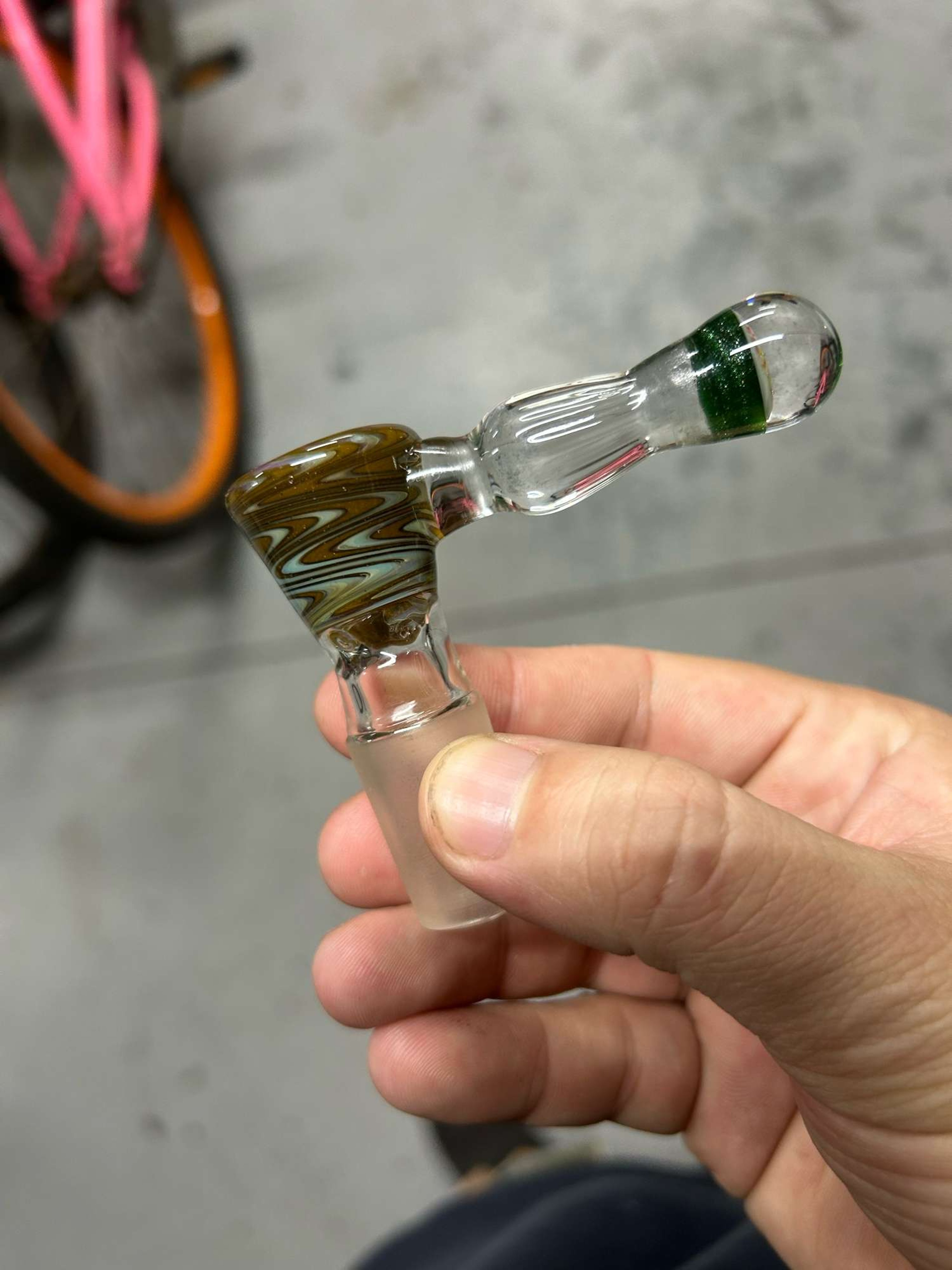 Preview pic of Multiple artist Collab slide