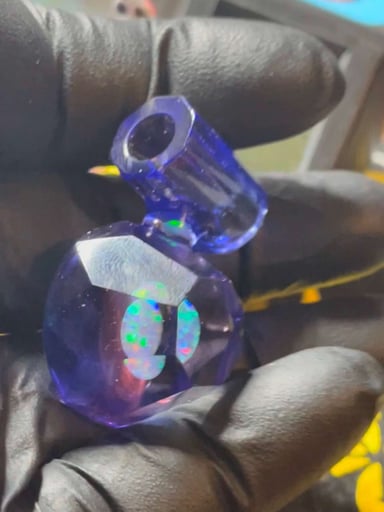Preview pic of Faceted opal coin pendant #3