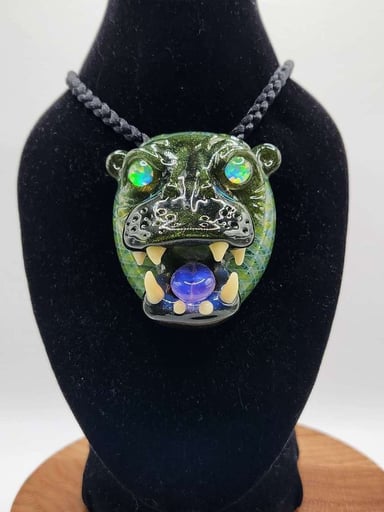 Preview pic of CRUX GLASS HIPPO PENDANT (RARE) IG: @BWEHRHEIM8008