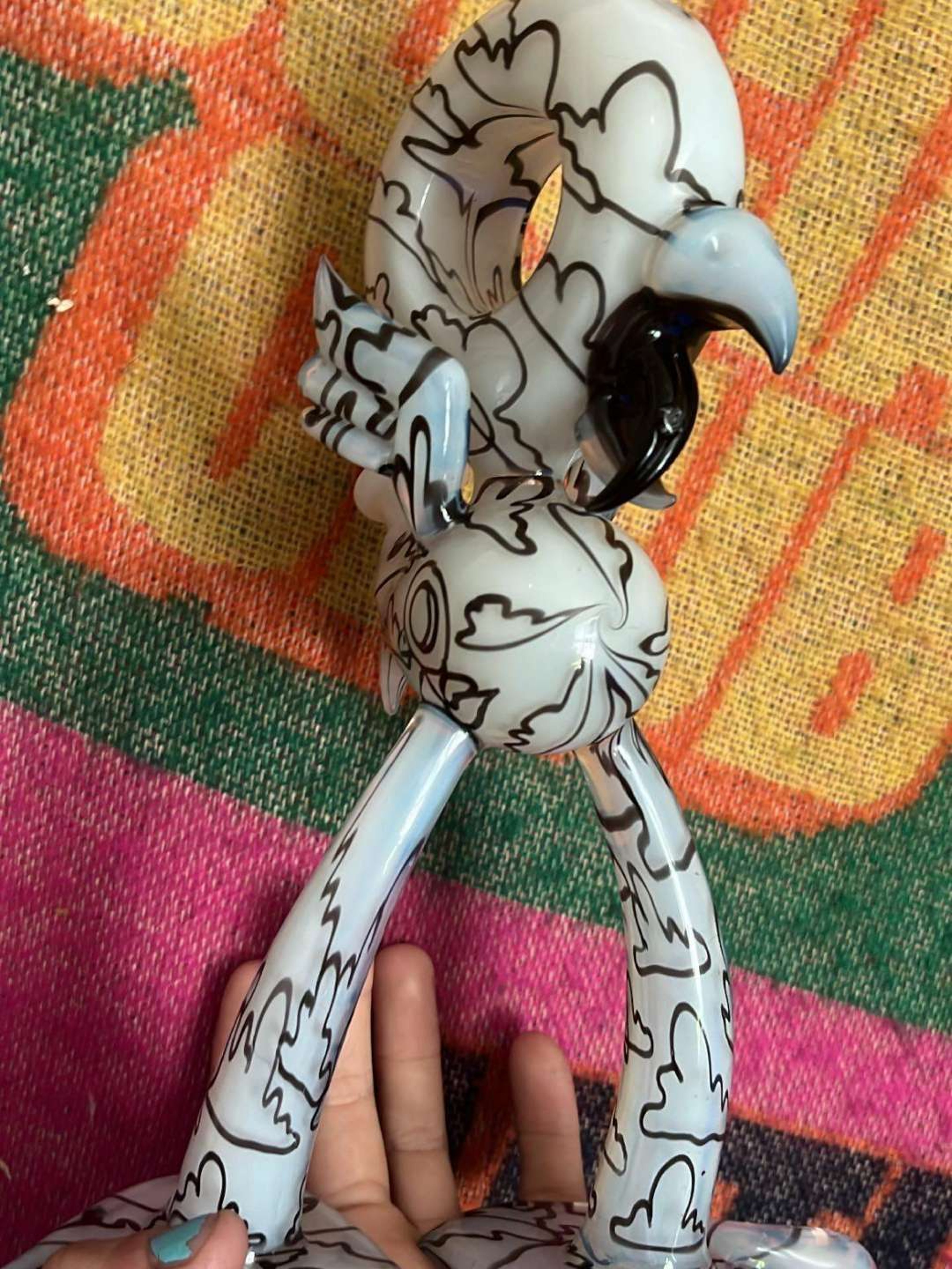 Preview pic of Calmbo Standing Bird