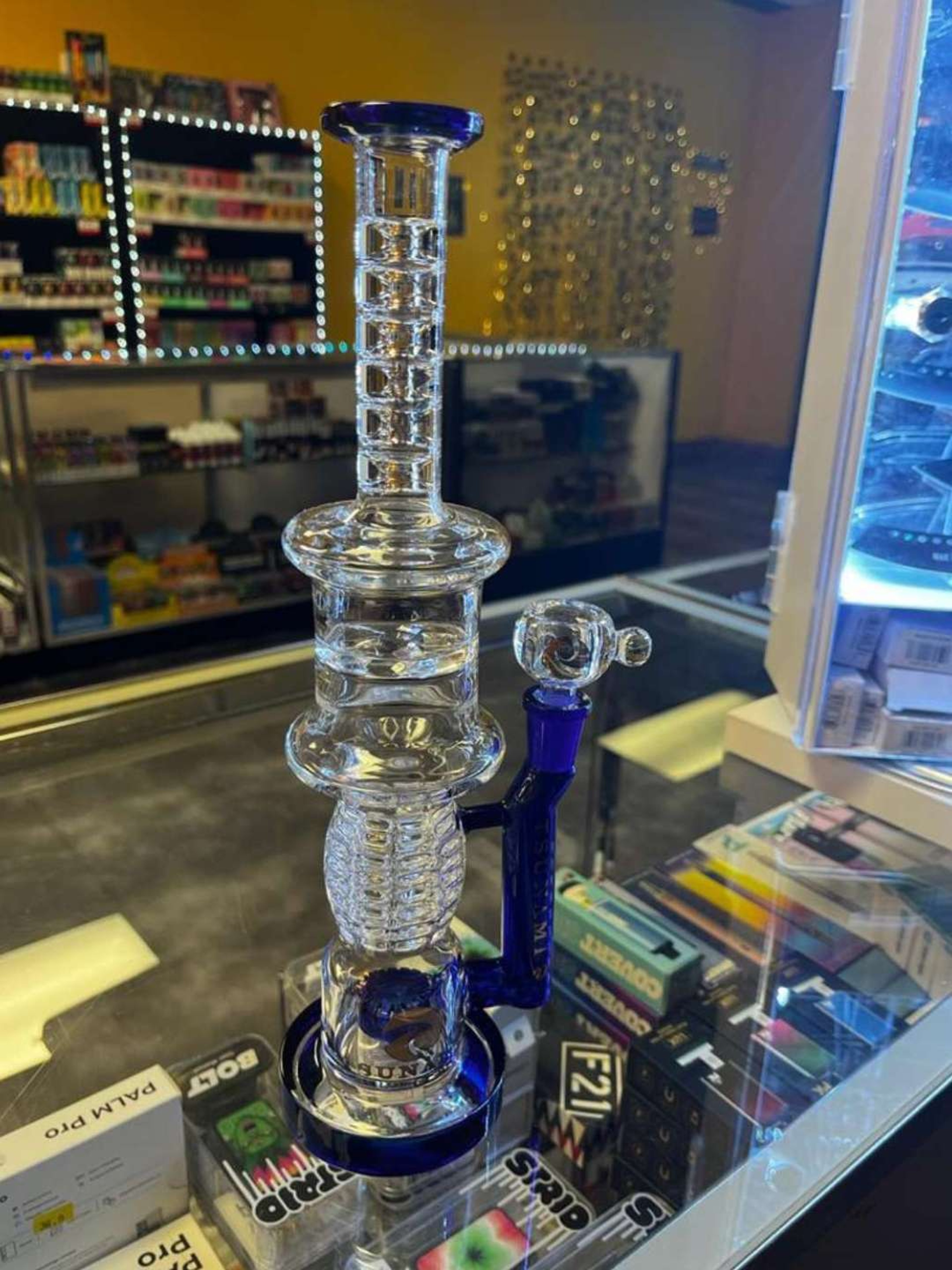 Preview pic of Tsunami Glass Beaker Rig