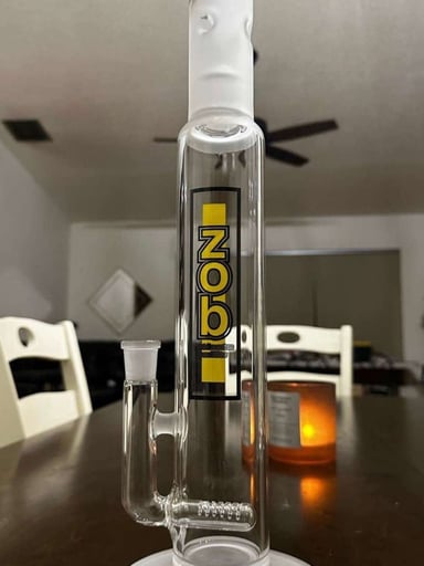 Preview pic of Zob glass