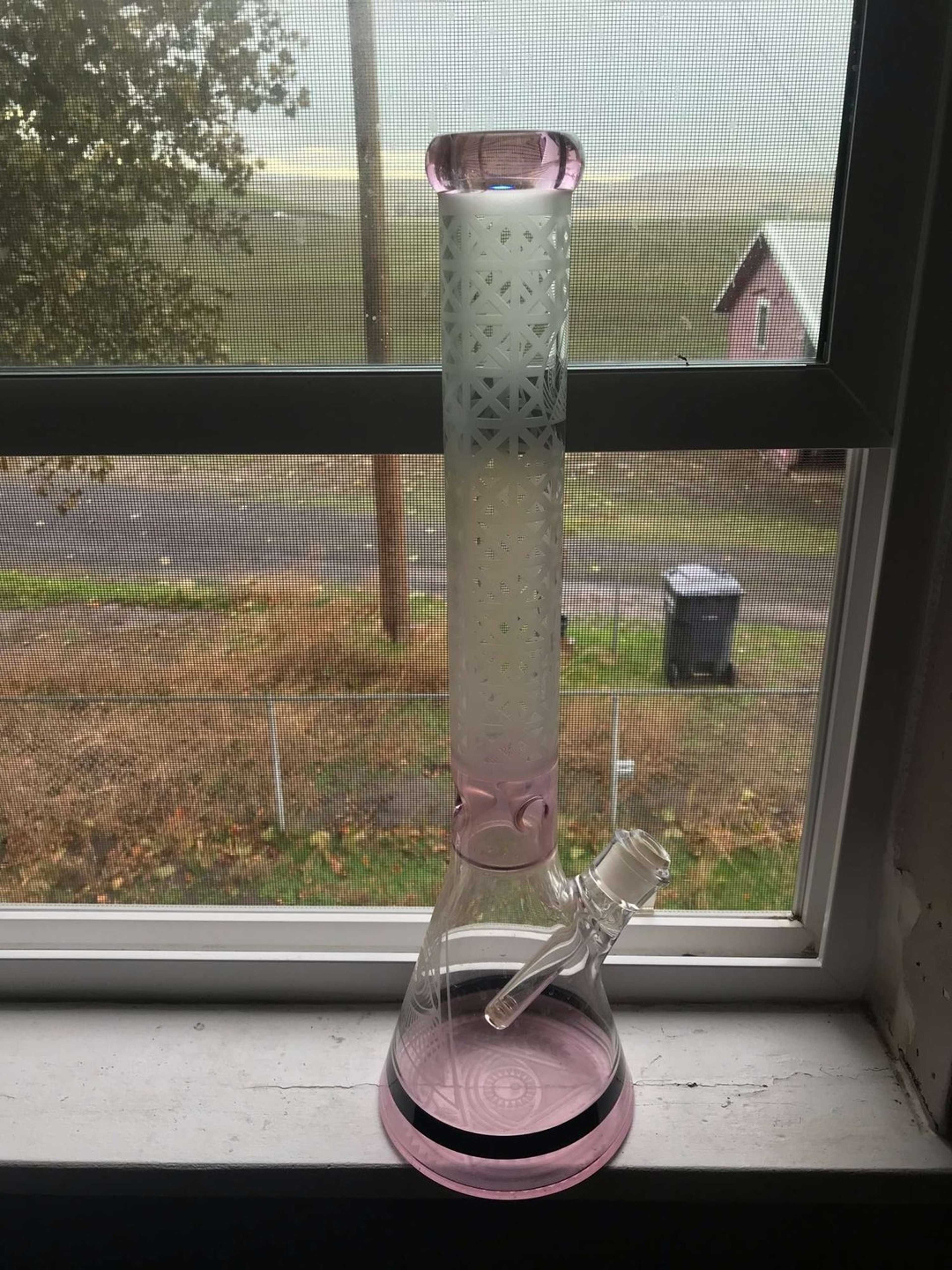 Beaker image 0