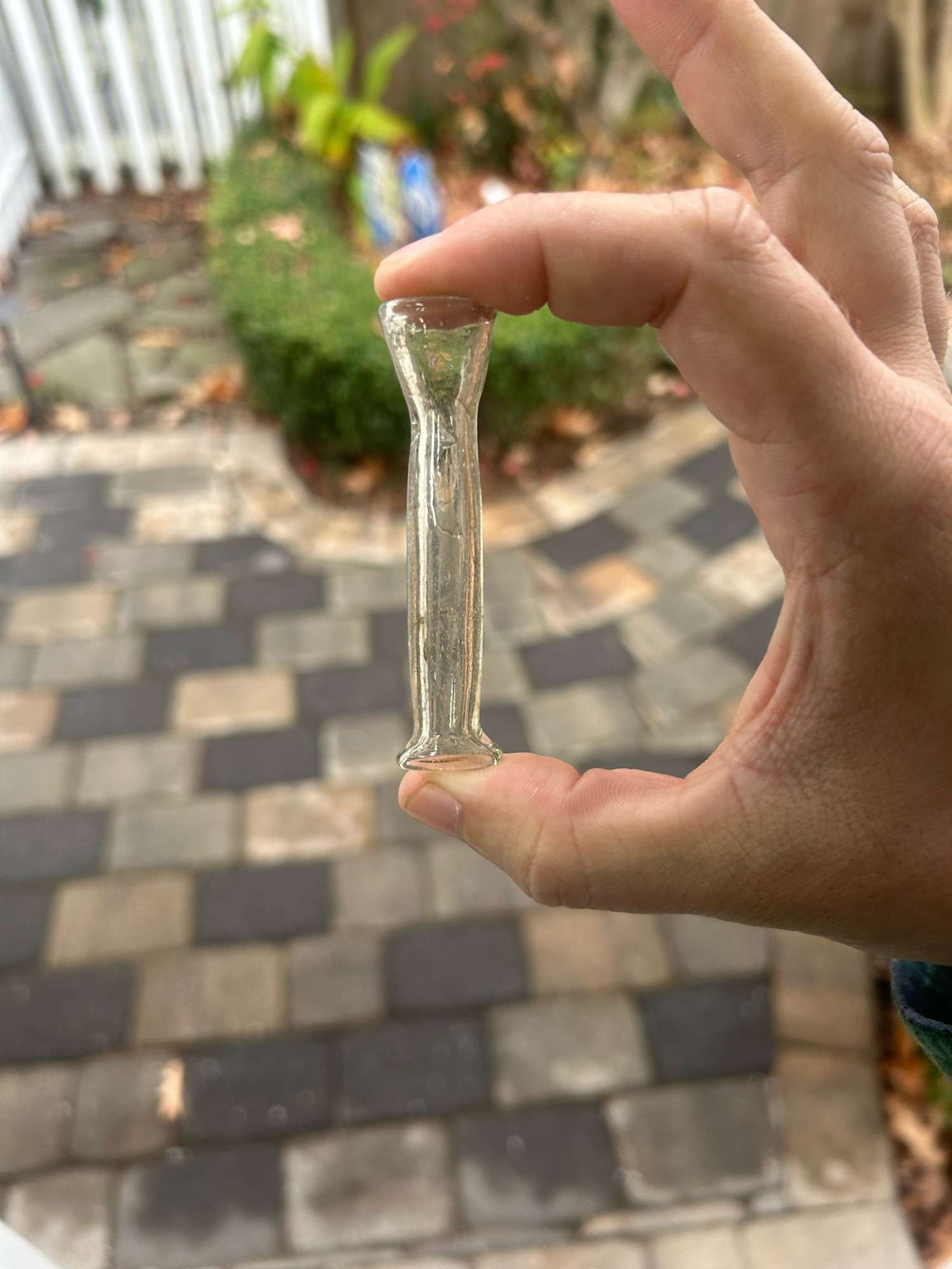 Preview pic of Sparkly smokey Luna chillum