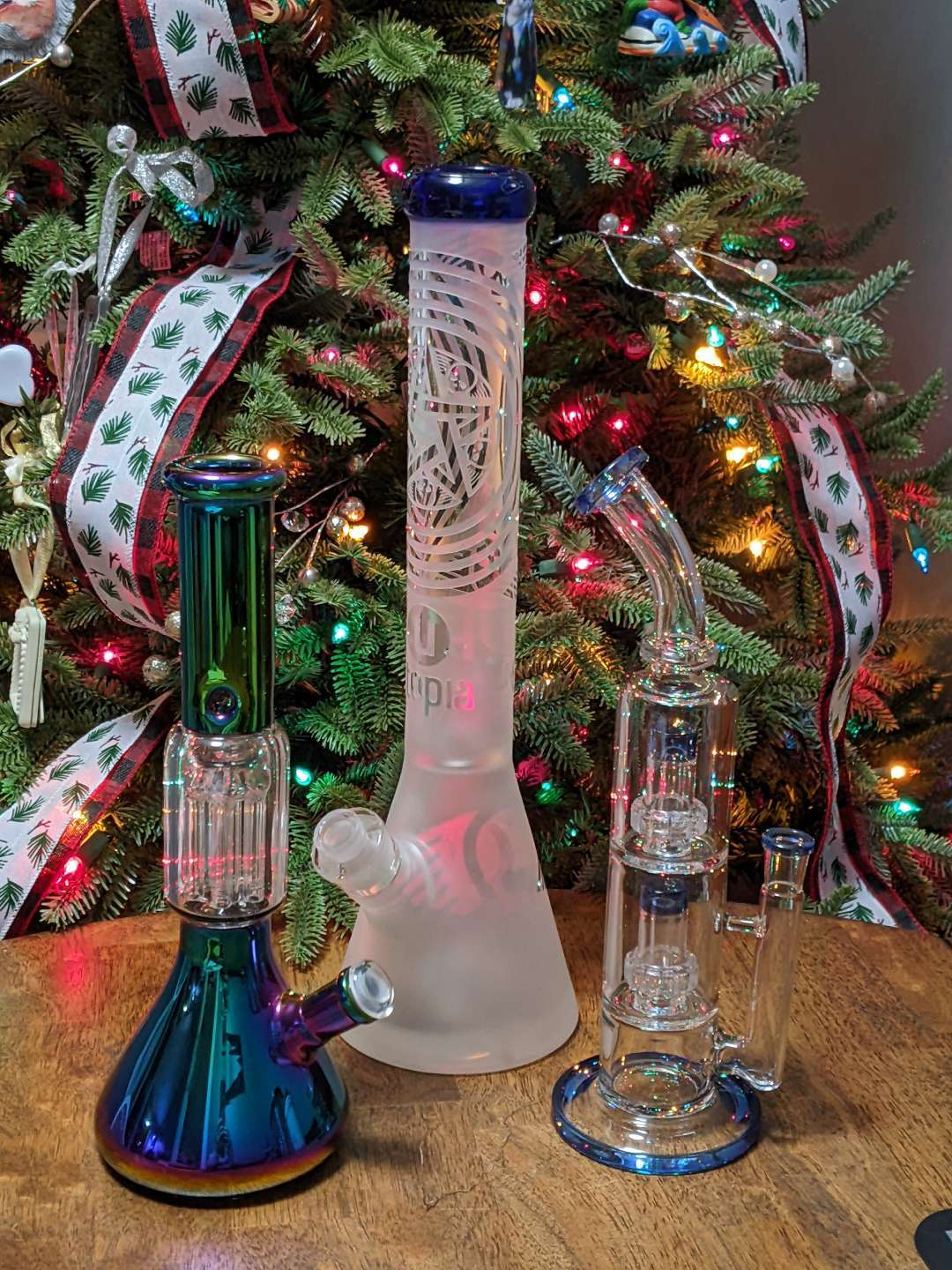 PRICED TO MOVE!!! YOU GET ALL THREE $185 SHIPS FREE image 0