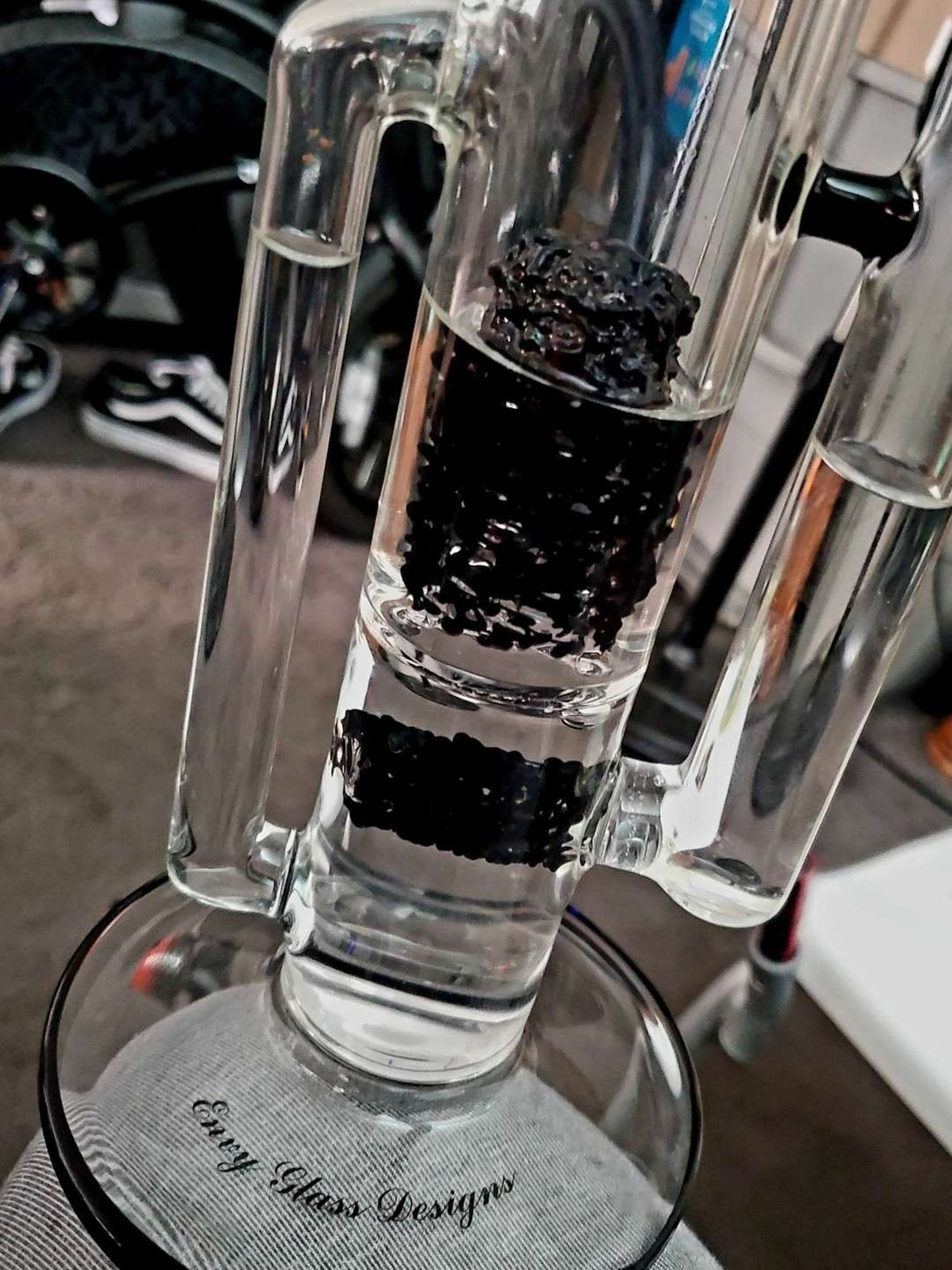 Preview pic of BLACK 'ENVY' GLASS POP-ROCKS RECYCLER 50x5 