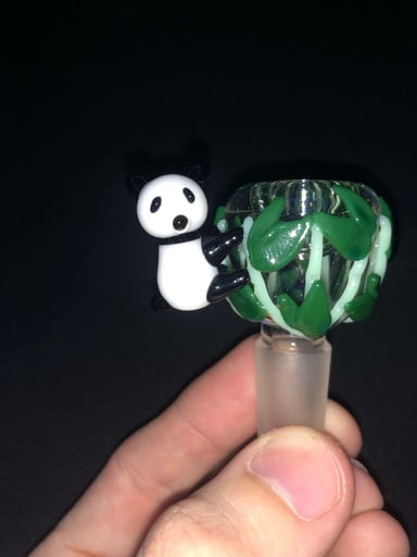 Preview pic of Empire glassworks 14mm, 1 hole panda and yin-yang