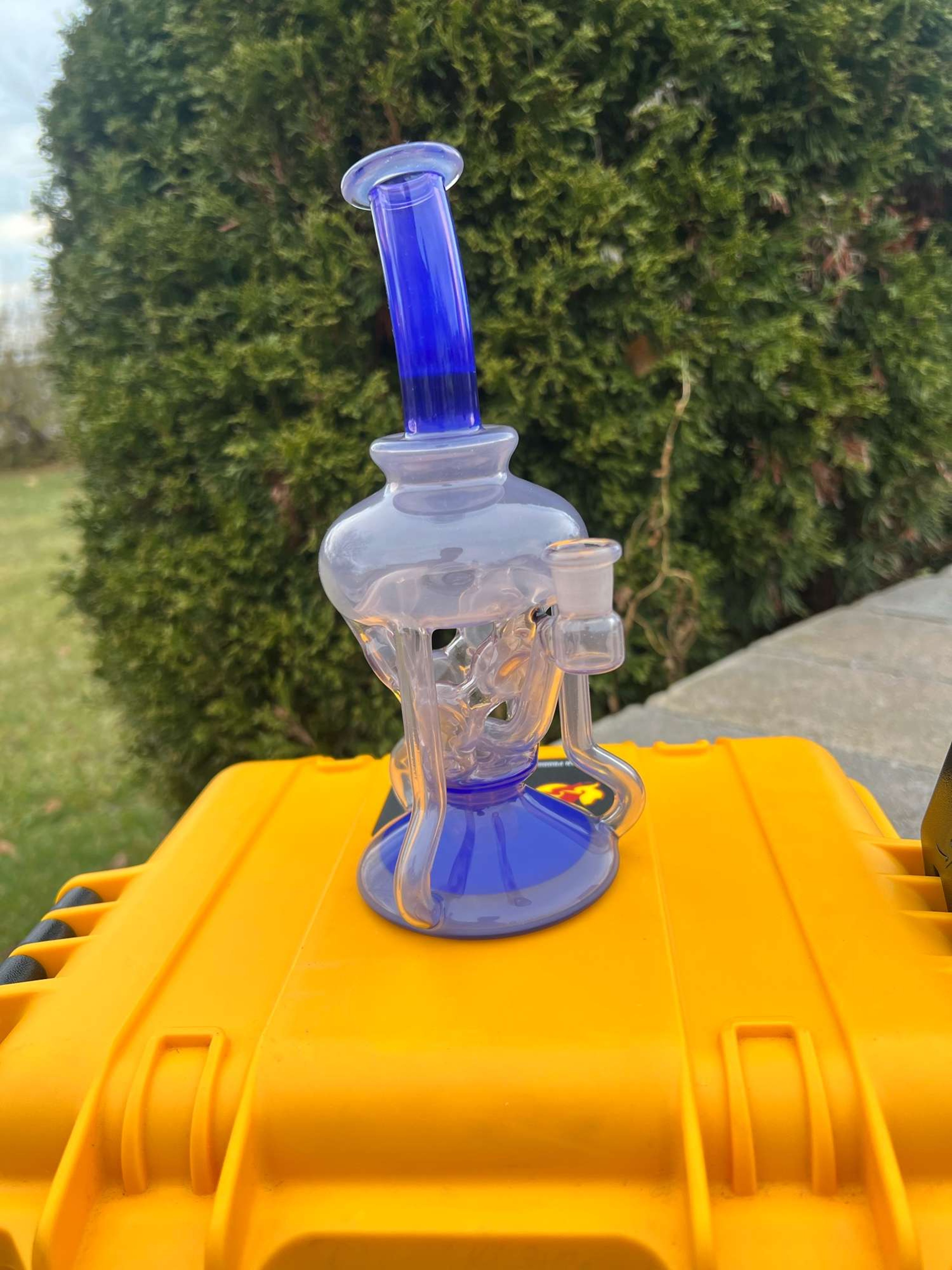 Notapipemaker Deltahedron image 0