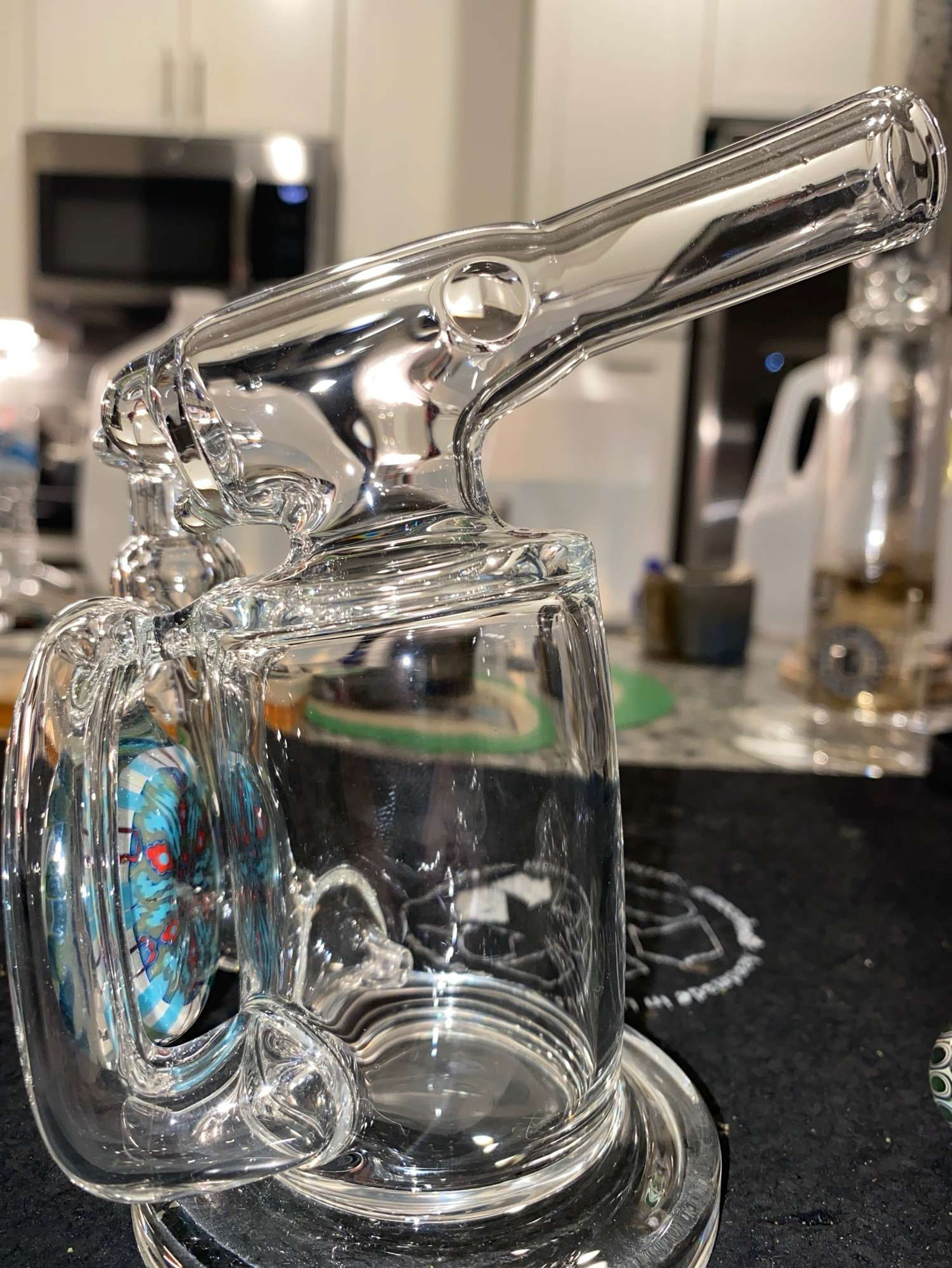 Preview pic of Certo glass wishbone