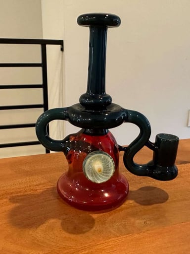 Preview pic of Worm Glass