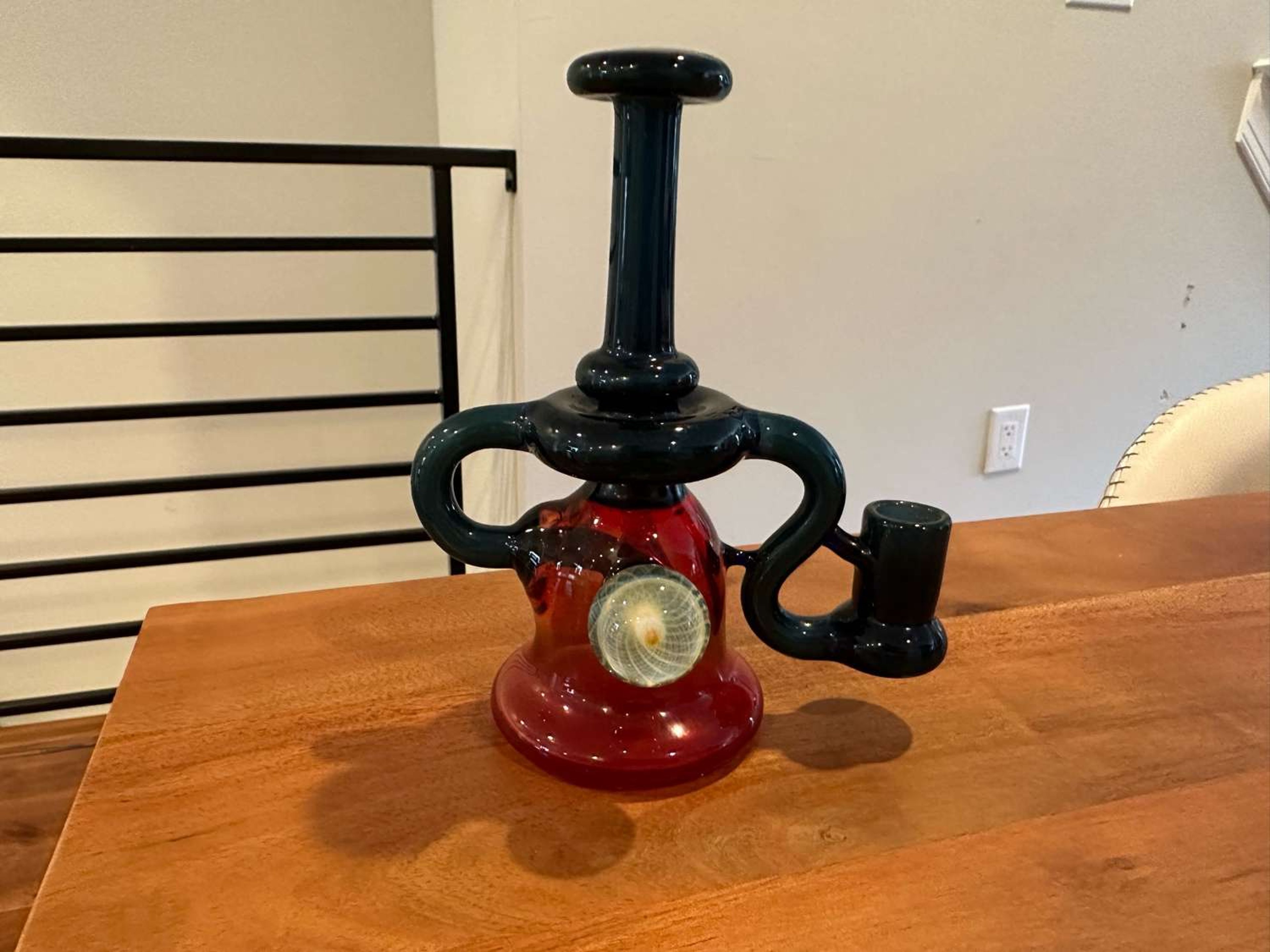 Preview pic of Worm Glass