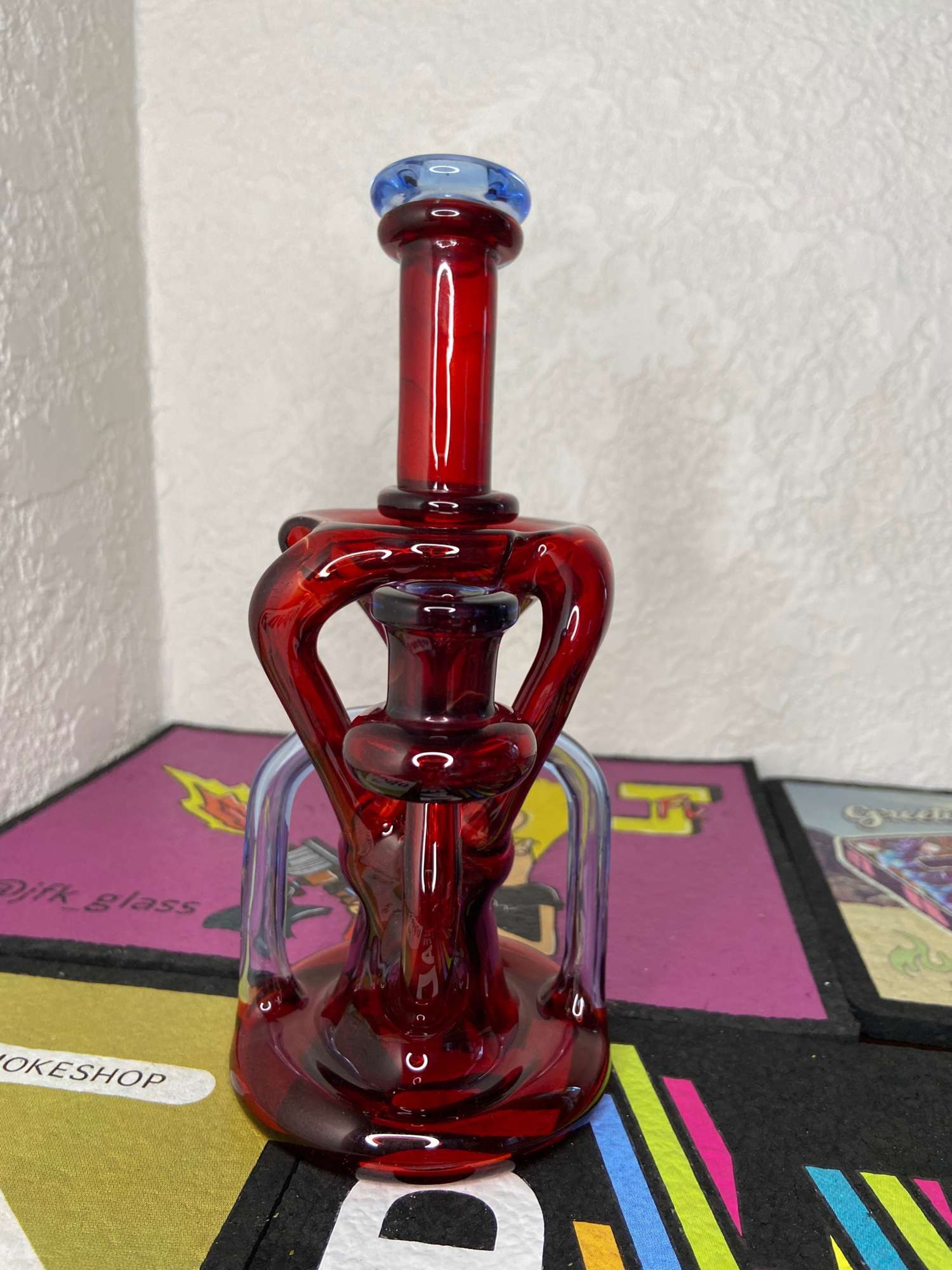 Preview pic of Logi glass art recycler rig 