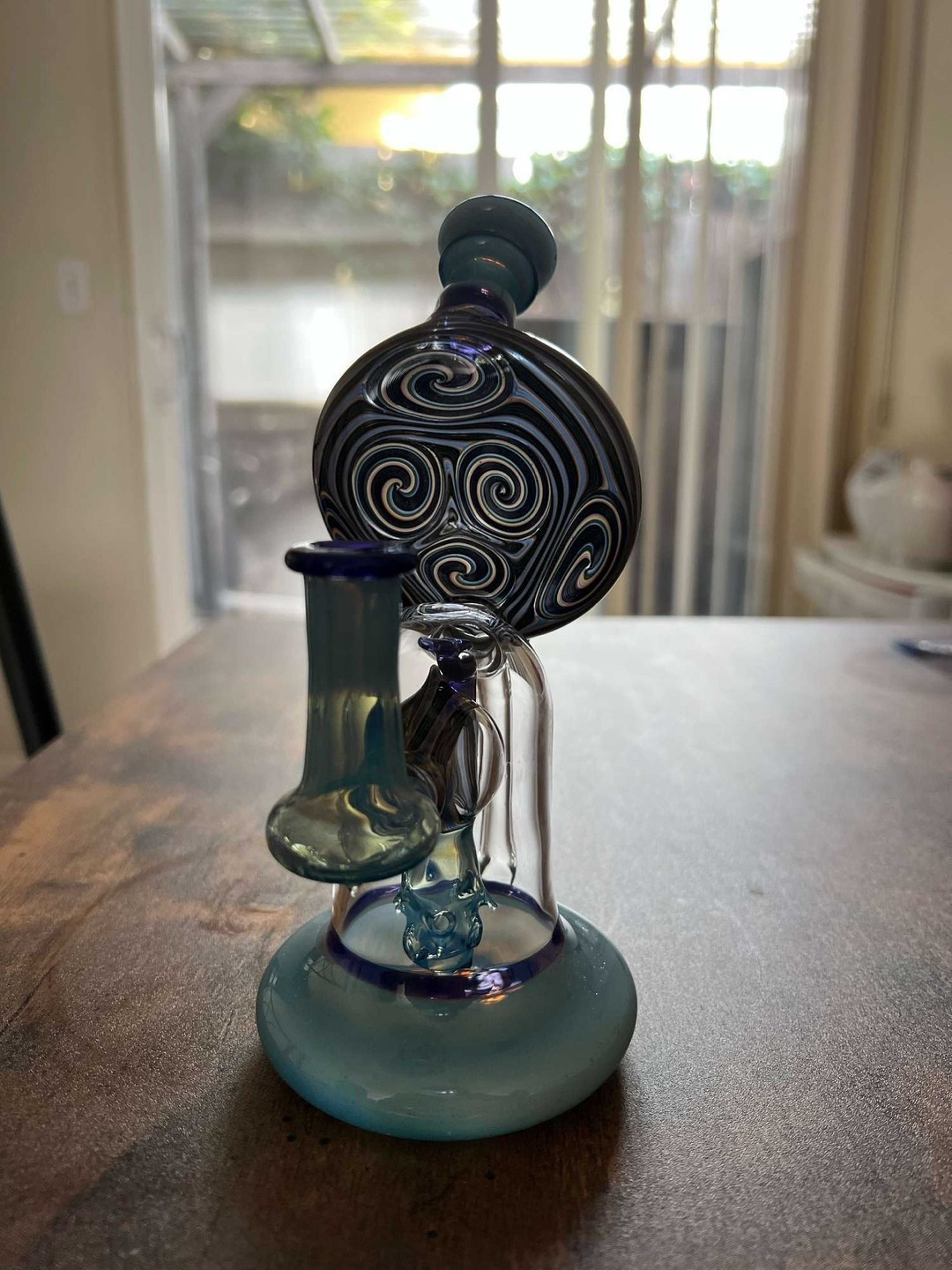 Preview pic of Getz Glass Hypnotizer #3