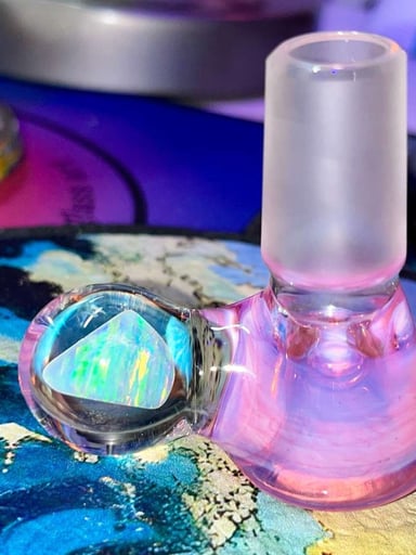 Preview pic of T-Rex 🦖 18mm 5 hole with mega opal