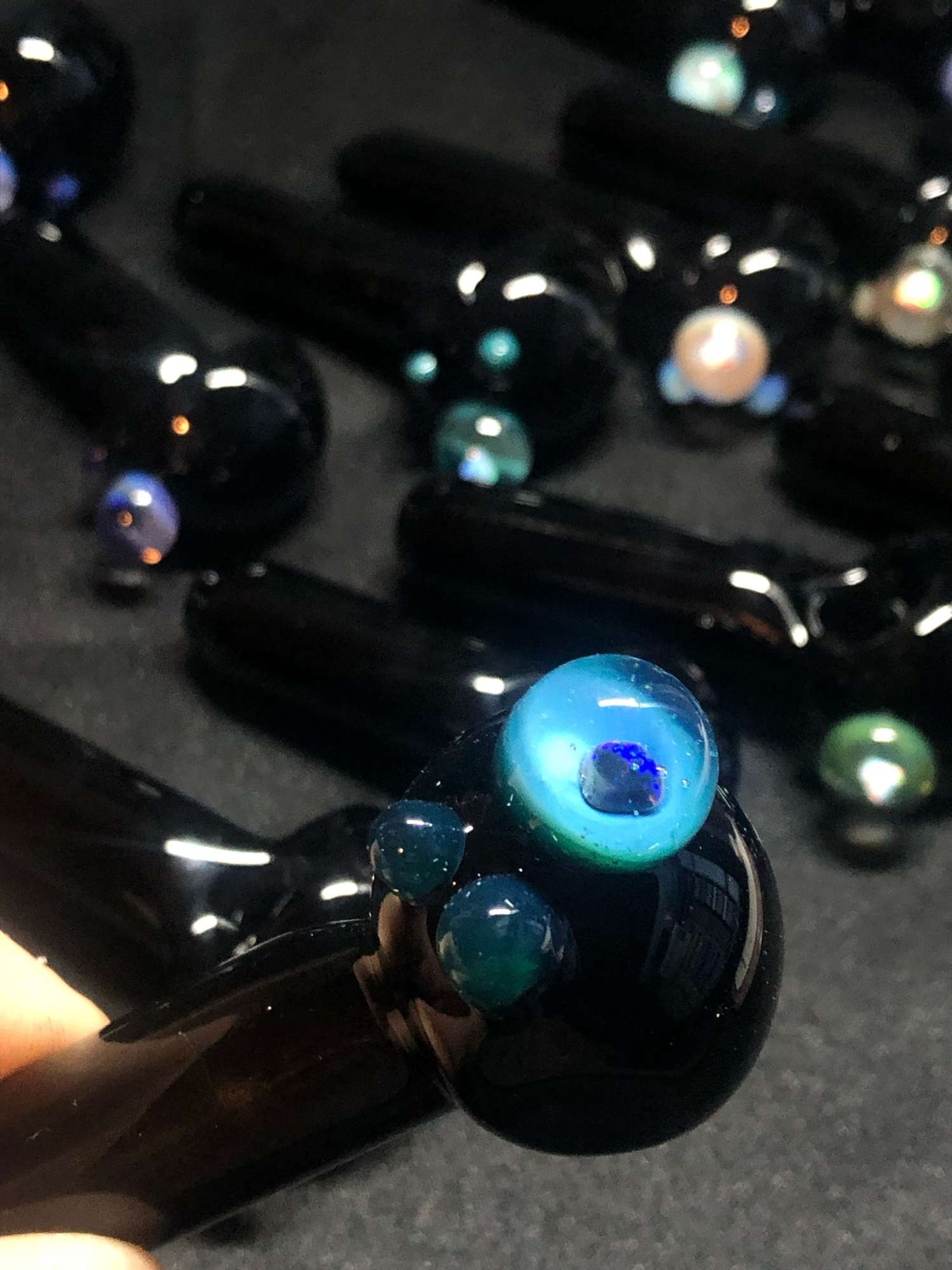 3 dot opal over jet black  image 0