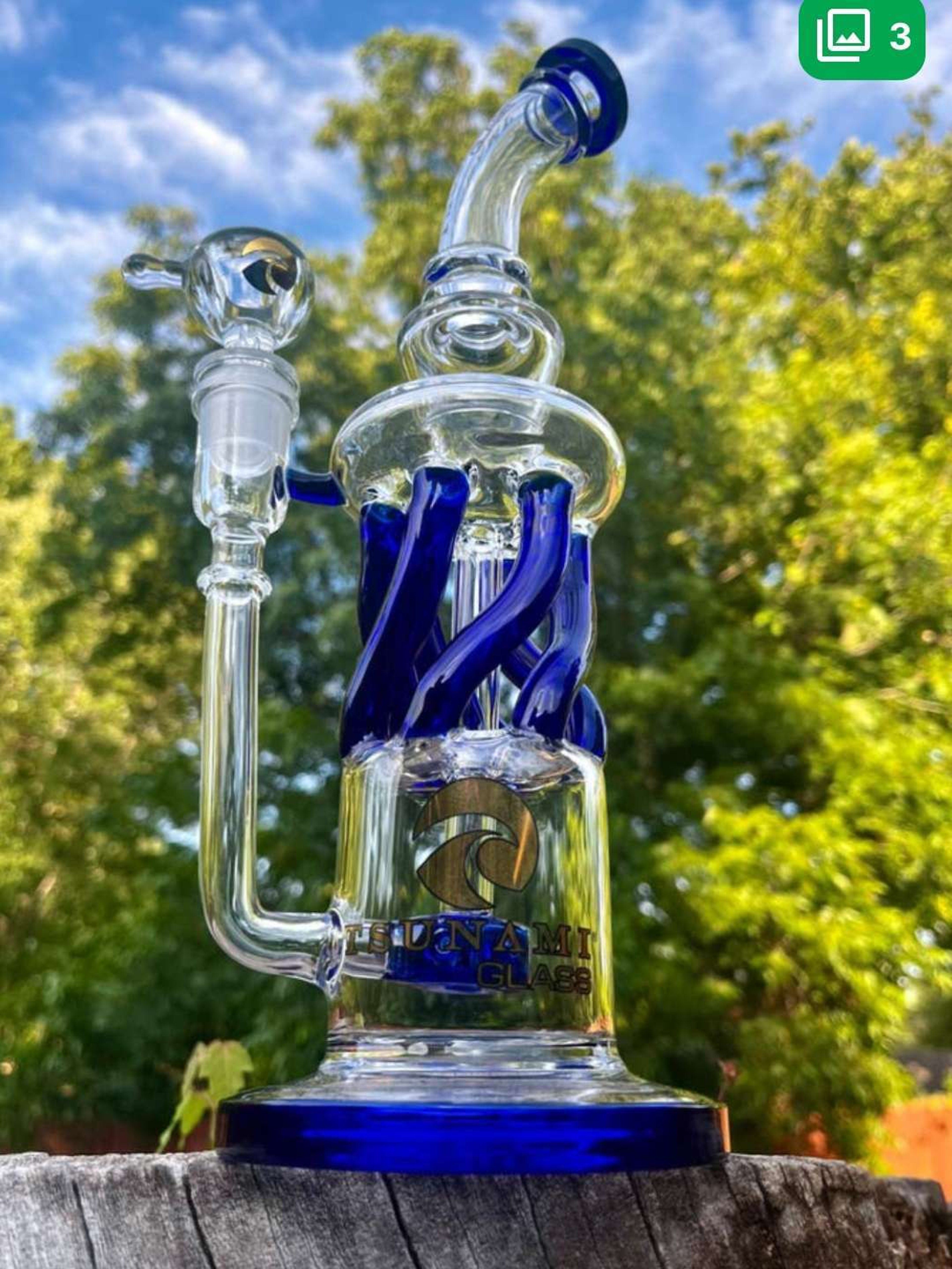 Twisted Tsunami Glass Recycler Rig image 0