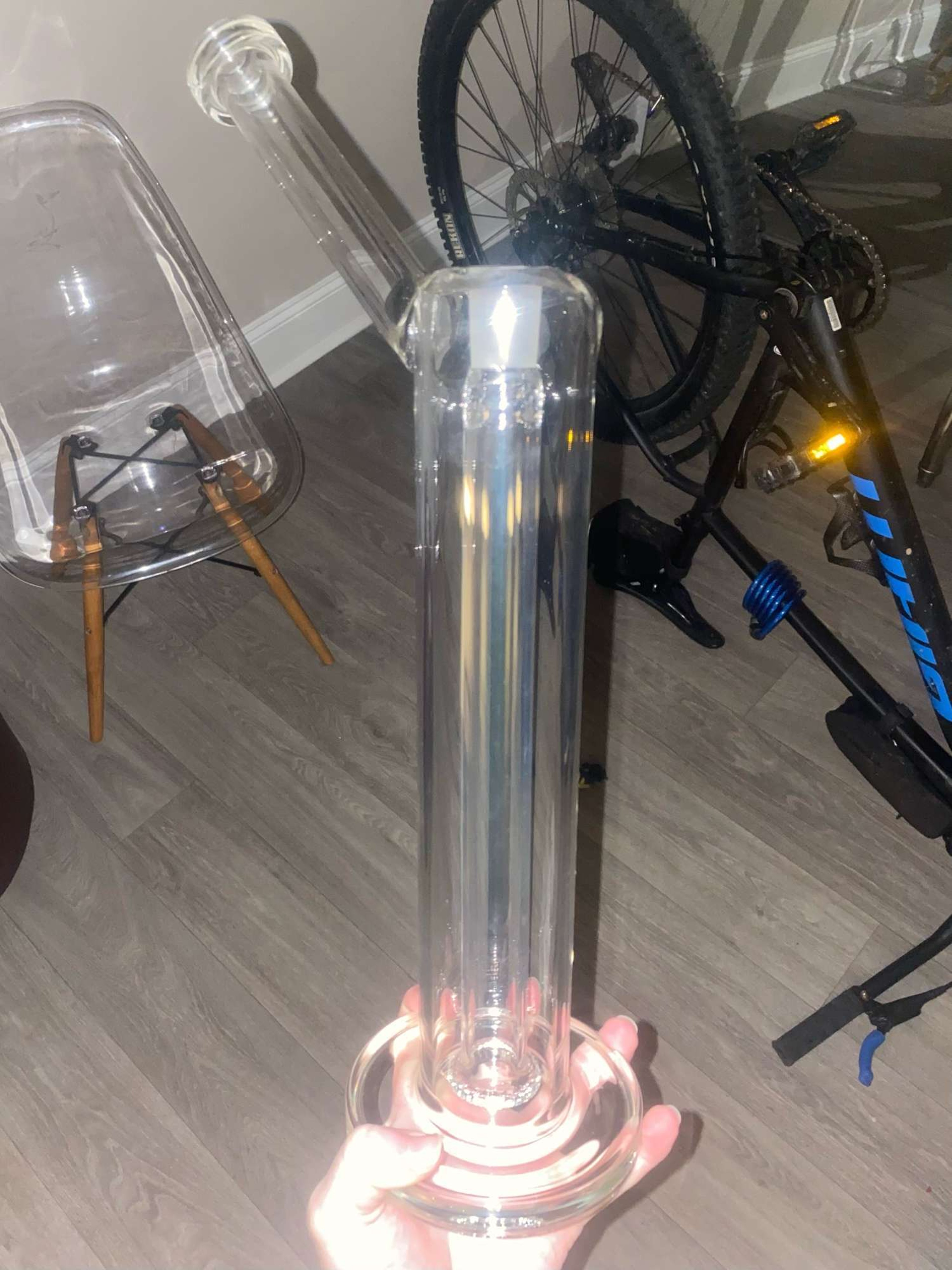 17” Sky Glass (LOGO REMOVED) image 0