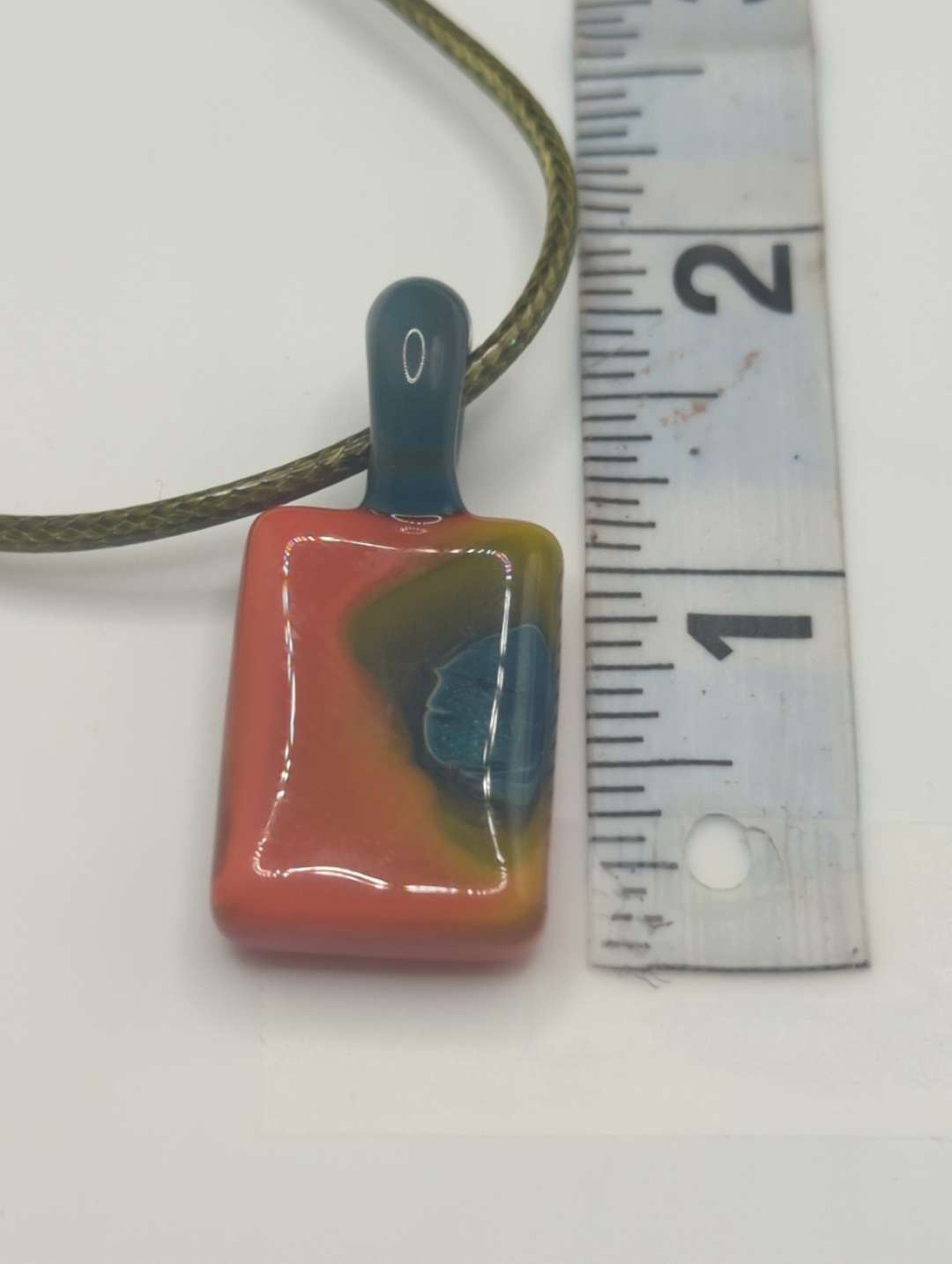 Preview pic of Multicolor tablet pendant