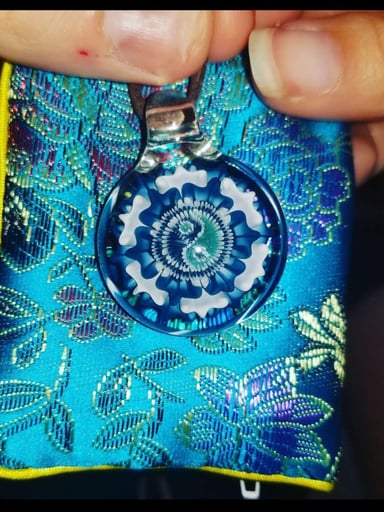 Preview pic of Glass by Blake Aquatic ying yang flower pendant