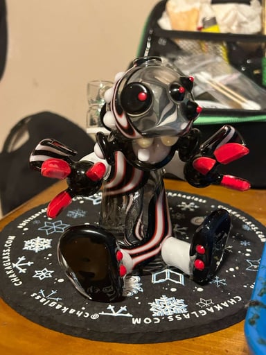 Preview pic of Kerby Glass Full Sitter
