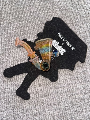 Preview pic of Sizelove x Slinger Sherlock with mat