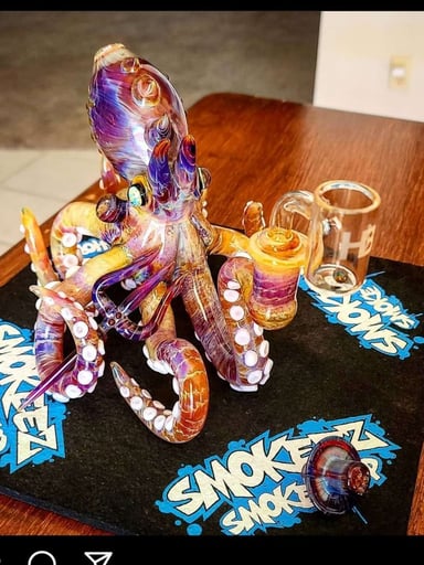 Preview pic of Wicked Glass kraken