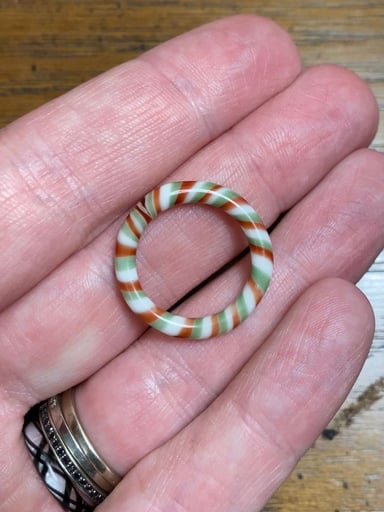Preview pic of Glass Ring Christmas Colors Size 6.75