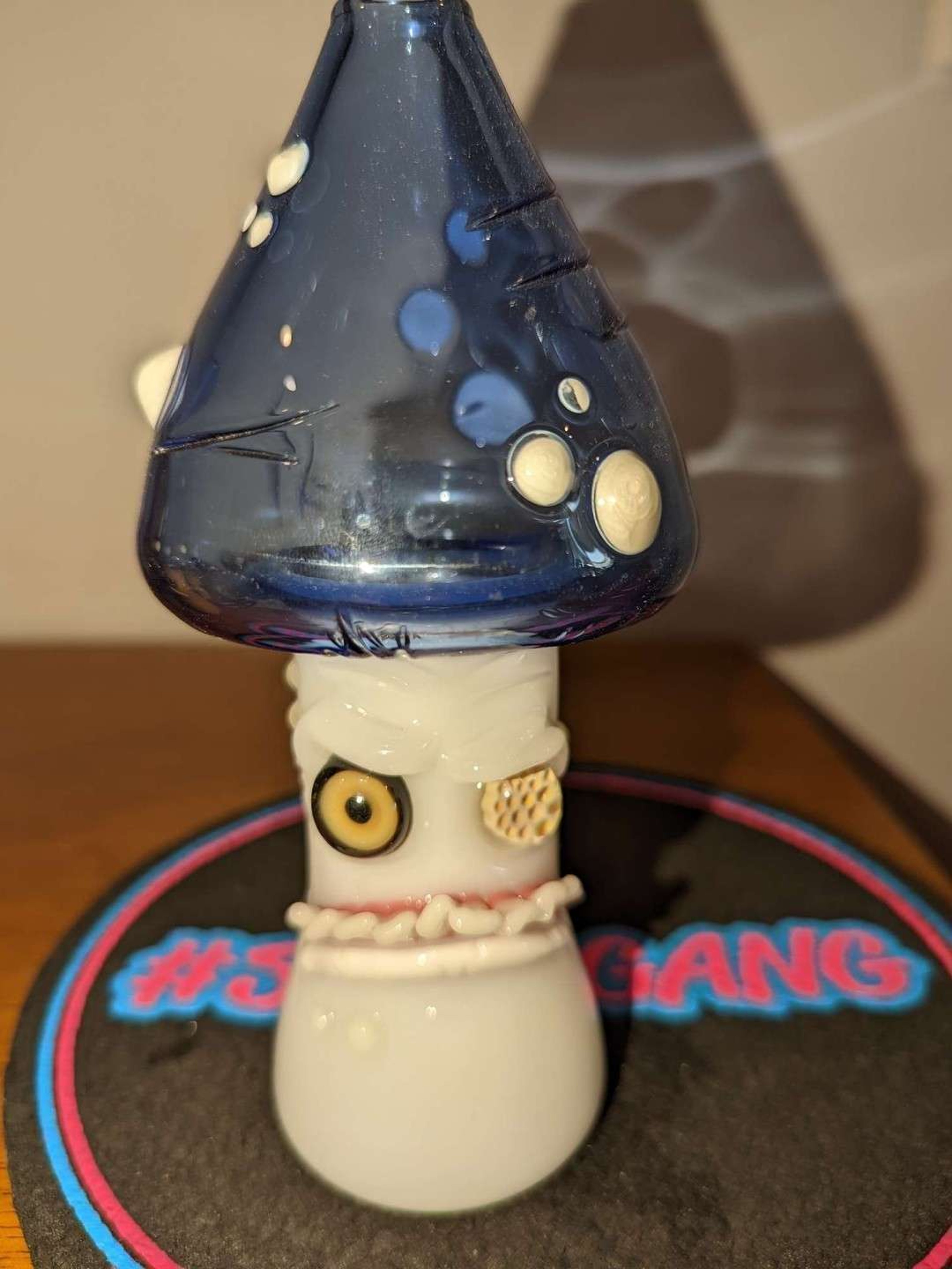 Preview pic of Blue Spaceglass mushroom