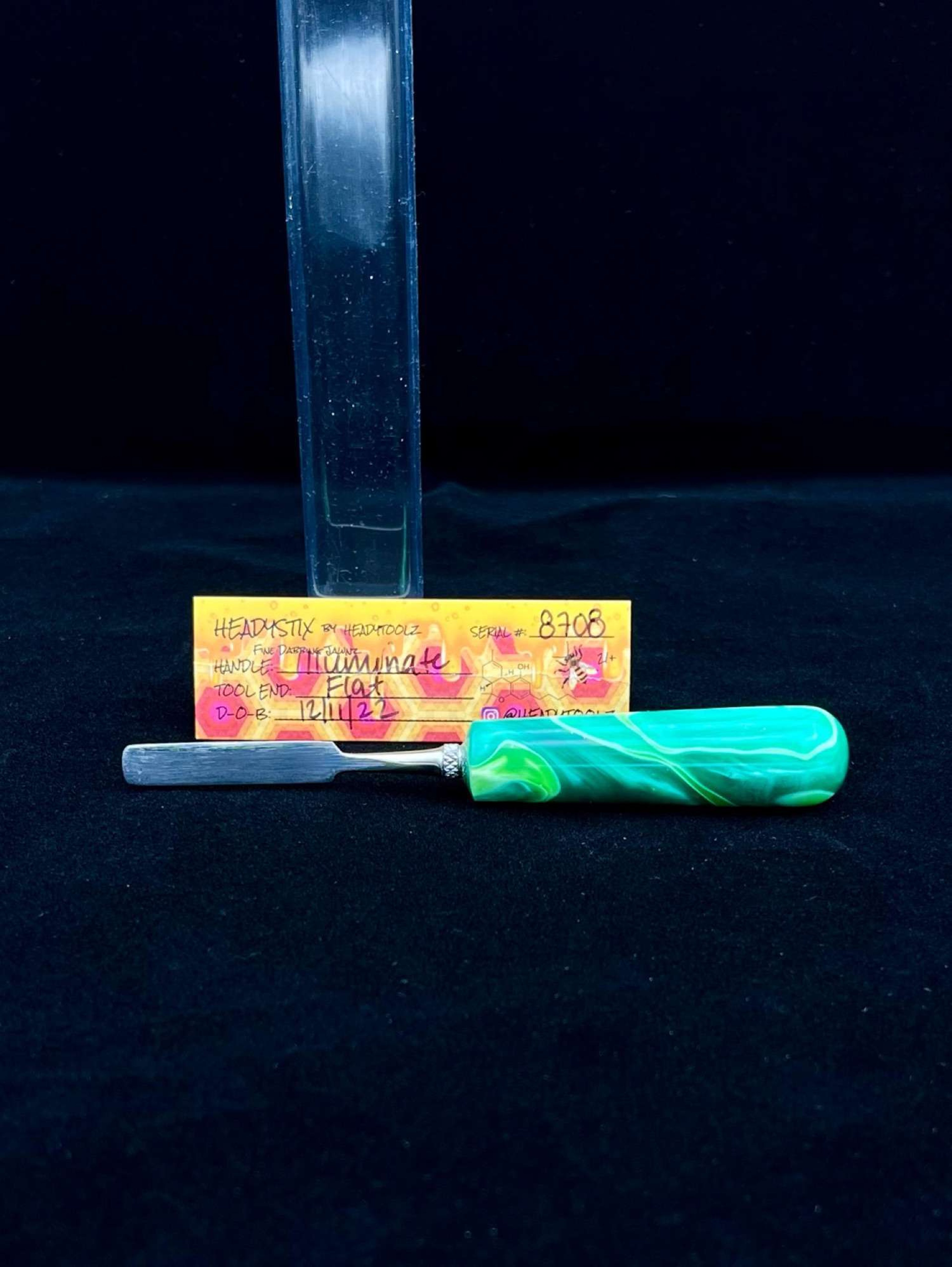 Preview pic of UV Illuminati 2 “Headystix” Dabber by Headytoolz - Flat Tip Dab Tool