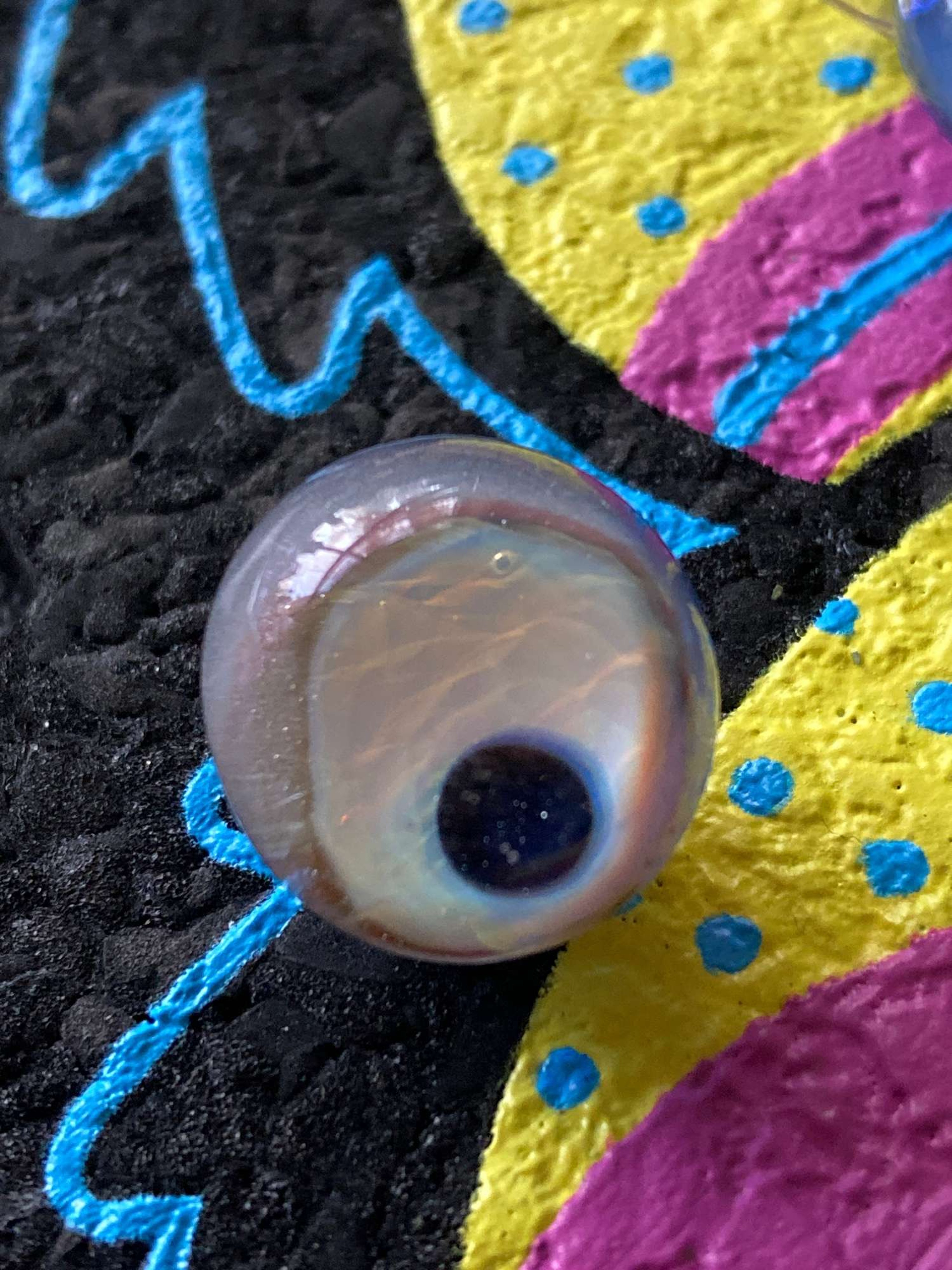 Eye valve marble image 0