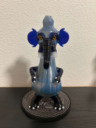 Preview pic of Elephant glass