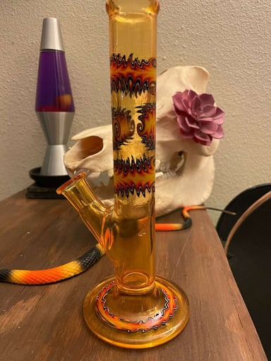 Preview pic of Dawnk straight tube in terps and uv linework