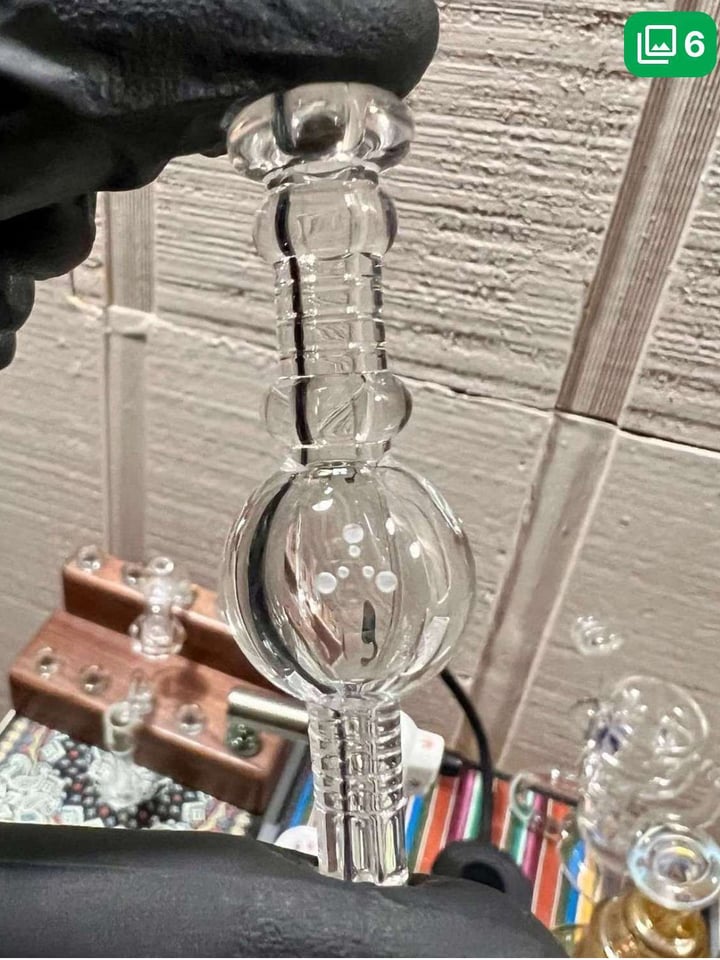 Alex Inwood clear bubble cap & stand