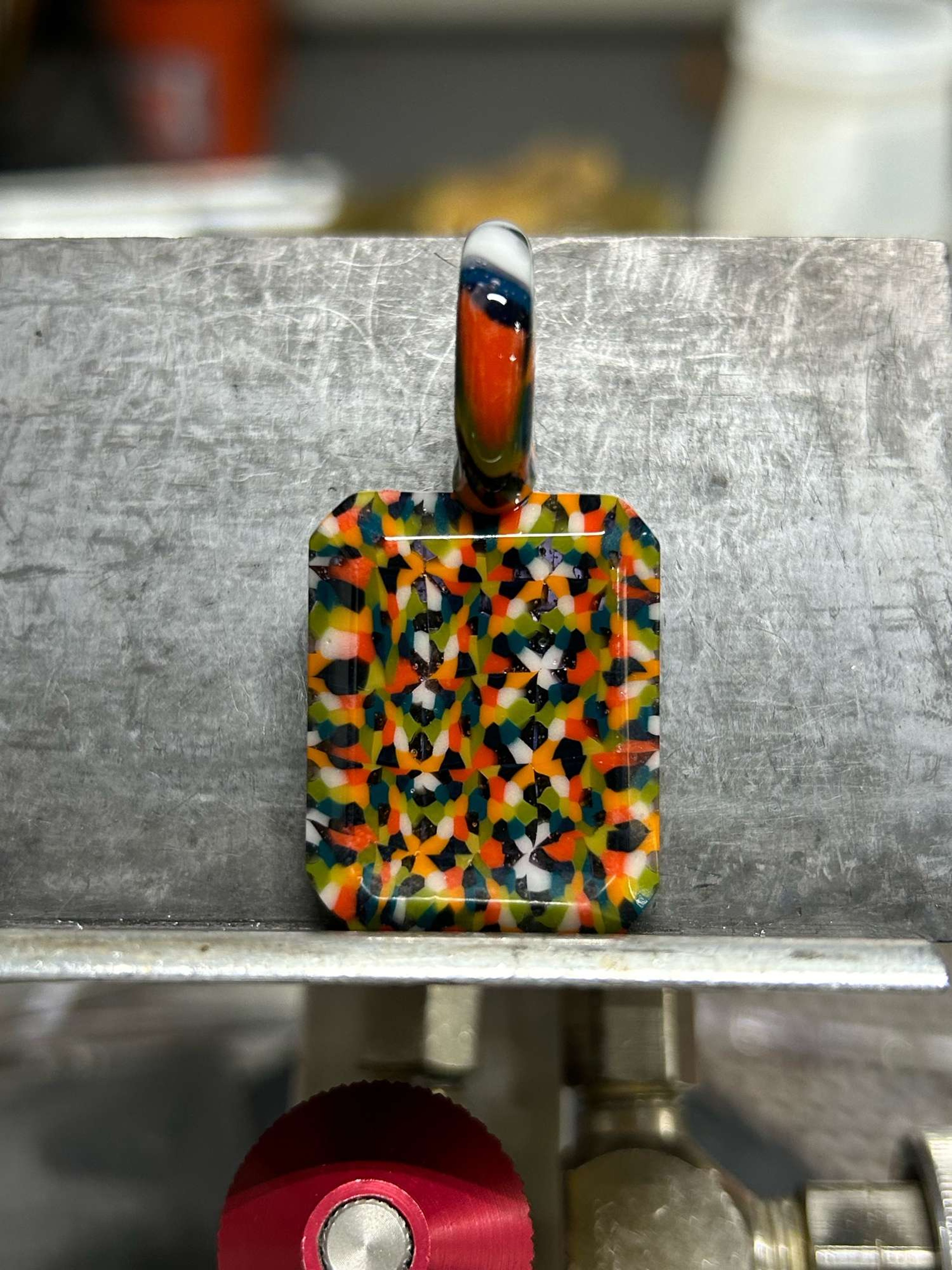 Preview pic of Kaleidoscope Chip Stack window Pendant