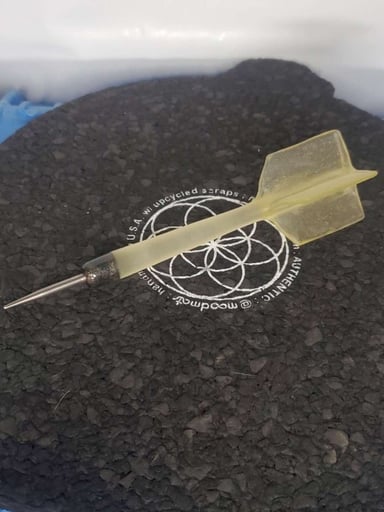 Preview pic of Sandblasted uv reactive titanium tip glass dart dabber made by hoobs glass