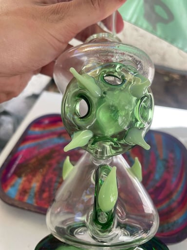 Preview pic of Clover Glass 14mm bong/rig