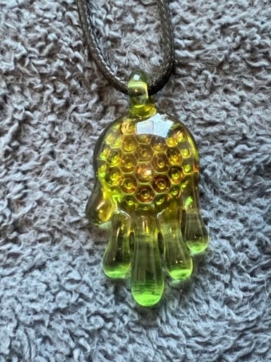 Preview pic of Jolex drippy pendant