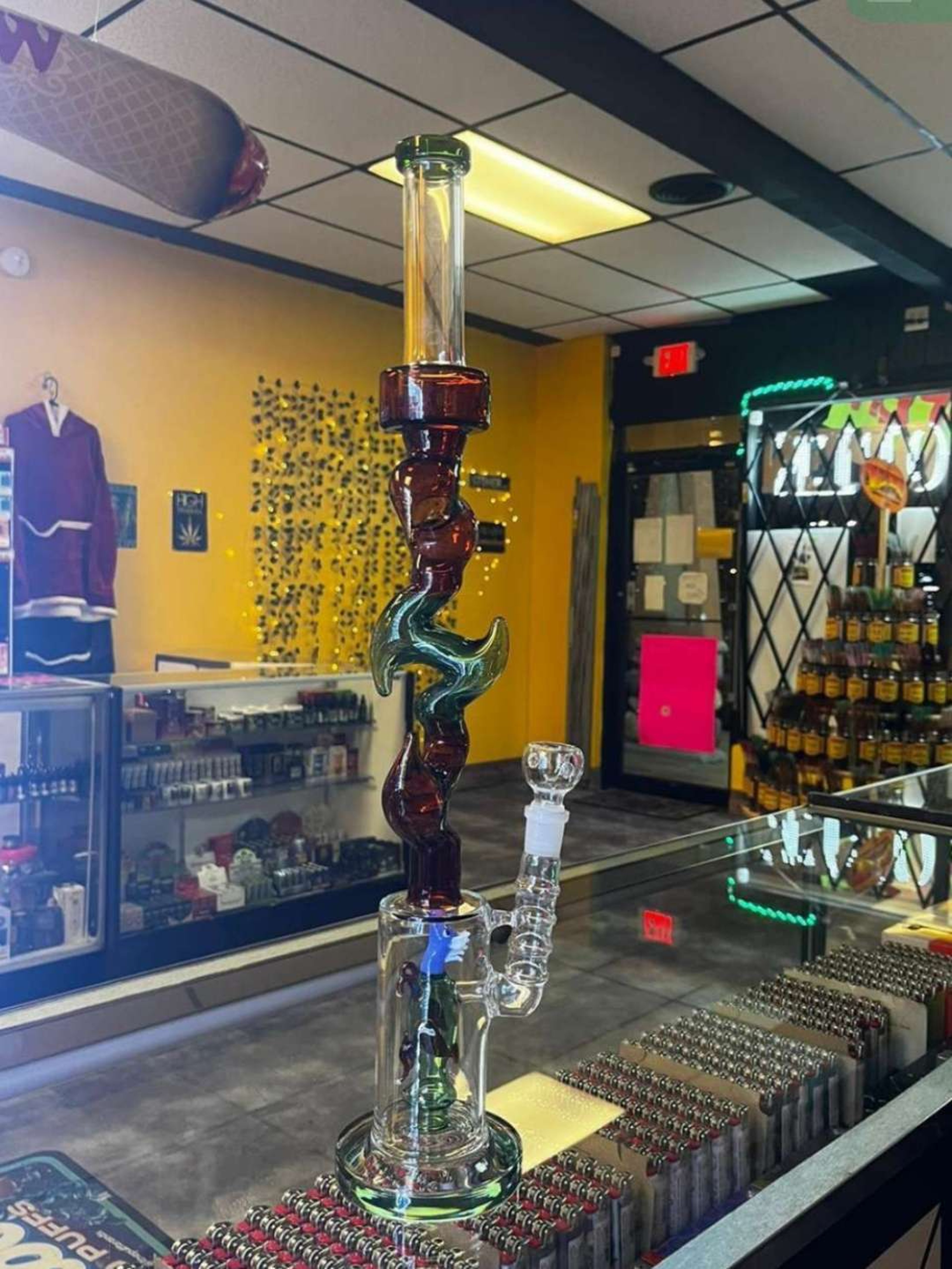 Preview pic of Crazy Tall Zong Glass Rig