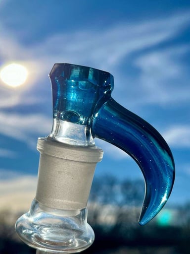 Preview pic of Valts Blue Dream 18 4 hole slide