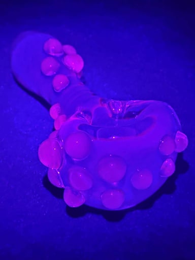 Preview pic of UV Reactive Glass Pipe