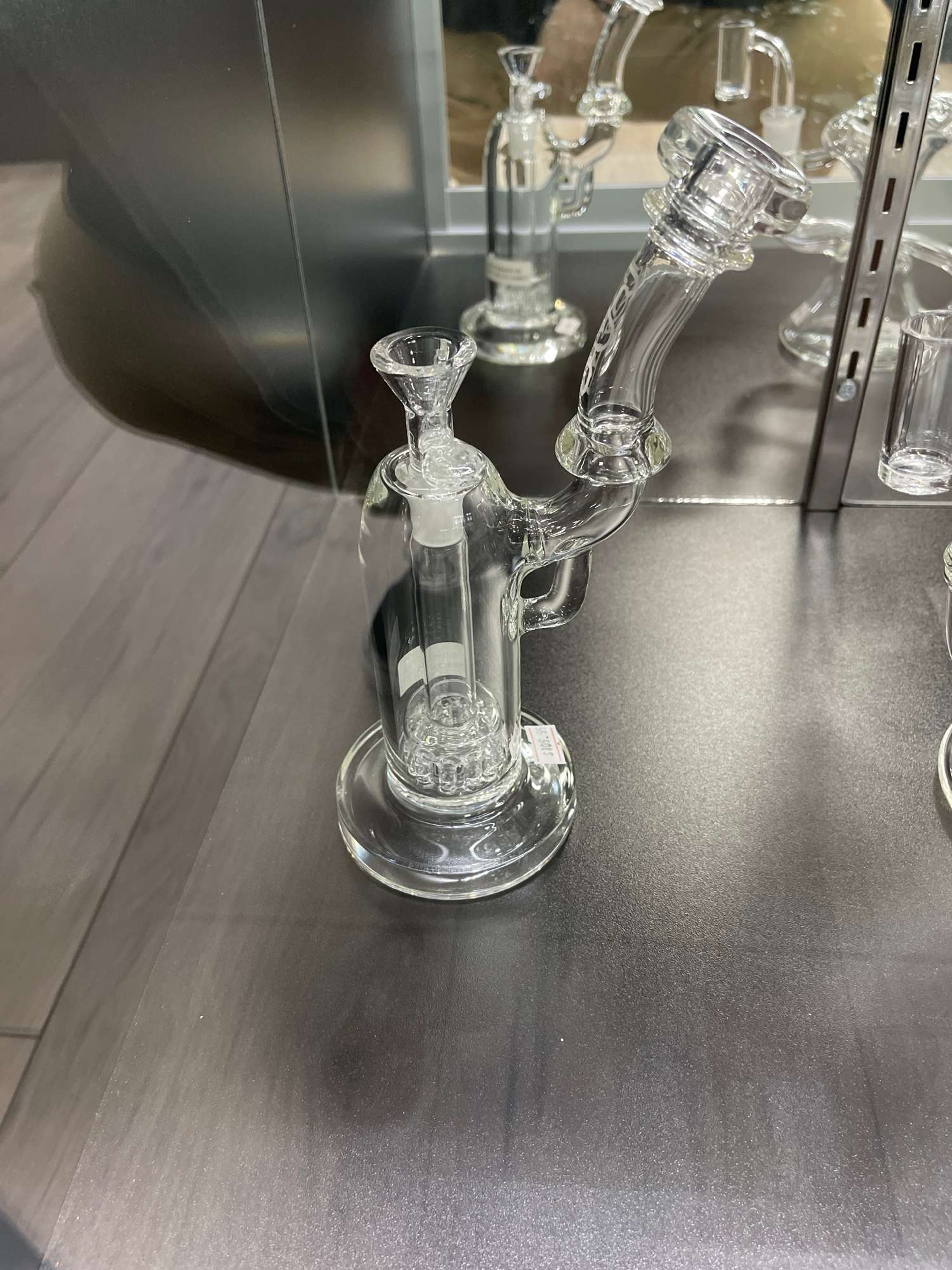 Tag glass image 0