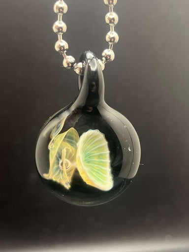 Preview pic of Fume Trap Pendy